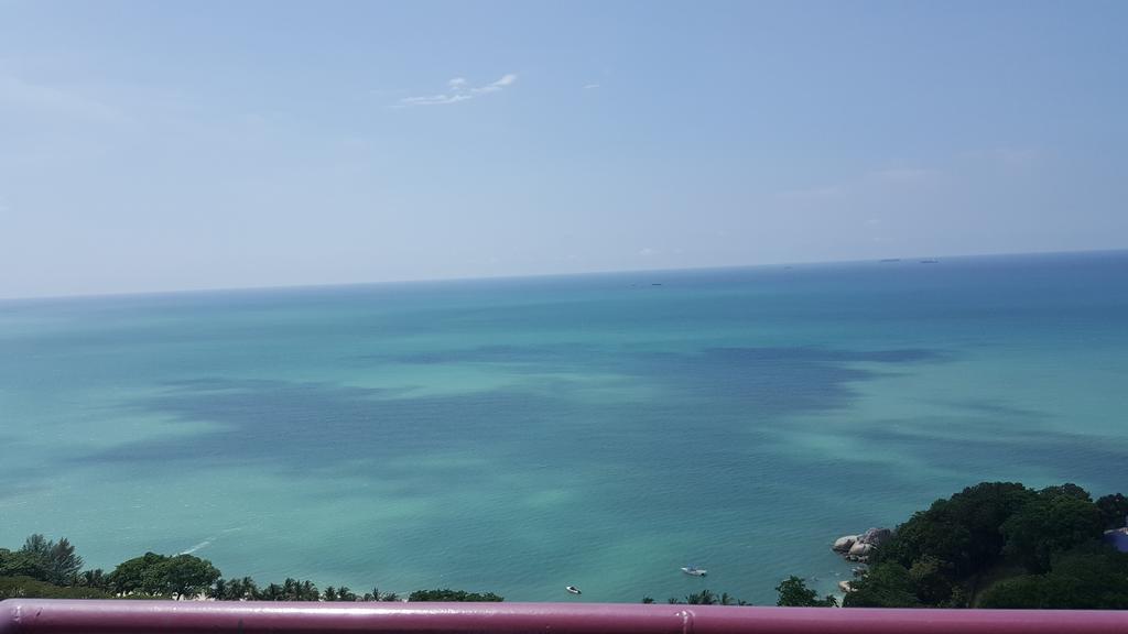 Batu Ferringhi Seaview Apartment Exterior foto